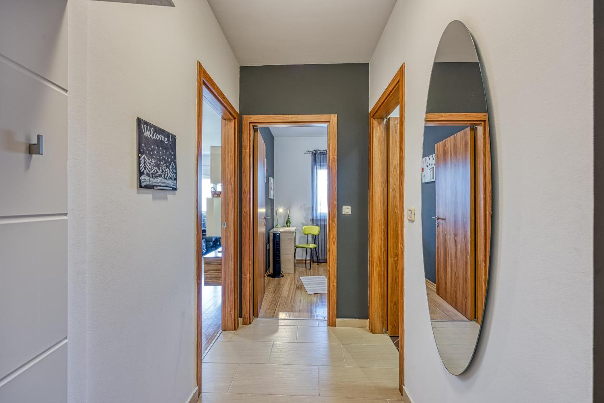 Apartment Dea - Three Bedroom Apartment Pula Extérieur photo