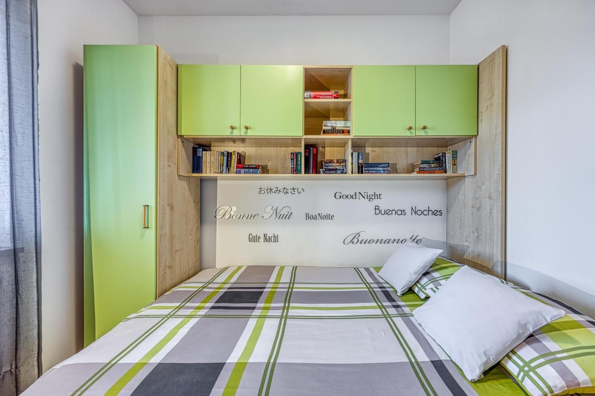 Apartment Dea - Three Bedroom Apartment Pula Extérieur photo